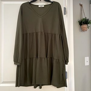 NWOT CJLA Blaine Dress